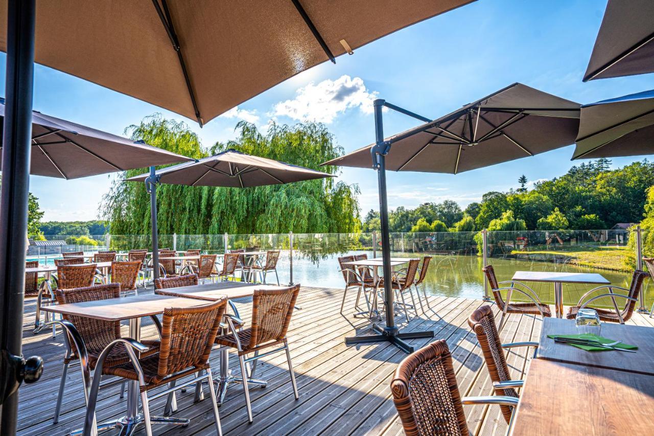 Le Camping Grand Cerf Hotell Gimouille Exteriör bild