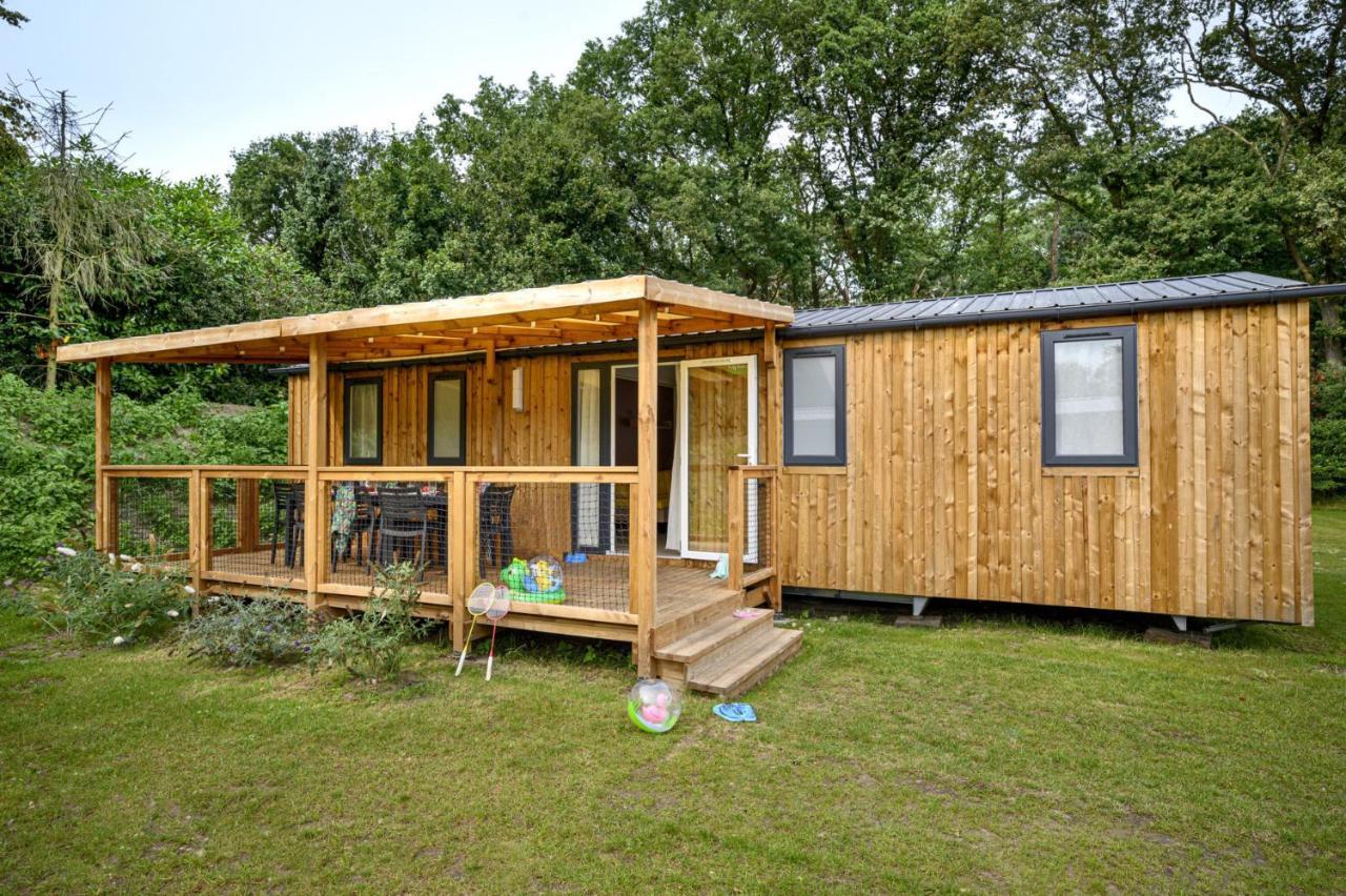 Le Camping Grand Cerf Hotell Gimouille Exteriör bild