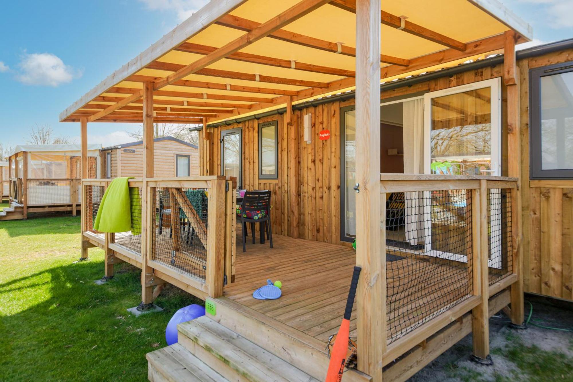 Le Camping Grand Cerf Hotell Gimouille Exteriör bild