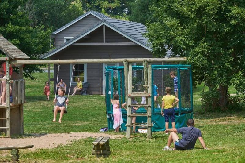 Le Camping Grand Cerf Hotell Gimouille Exteriör bild