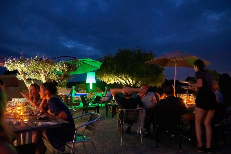 Le Camping Grand Cerf Hotell Gimouille Exteriör bild